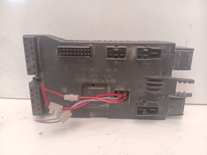 Caja relés fusibles Mercedes Vito 110 (W638) 1996