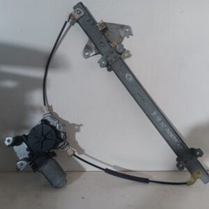 Elevalunas delantero izquierdo Nissan Almera II N16 2005
