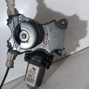 Elevalunas delantero izquierdo Nissan Almera II N16 2005