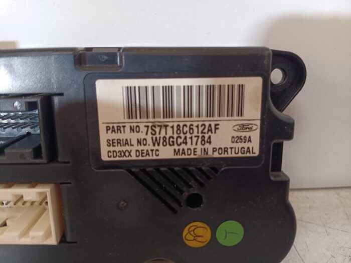 Mando climatizador Ford Mondeo IV 2008