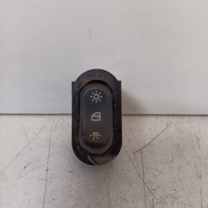 Interruptor luces apertura puertas Saab 9-3 2000