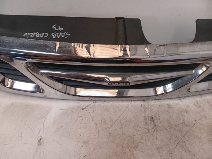 Rejilla delantera Saab 9-3 2000