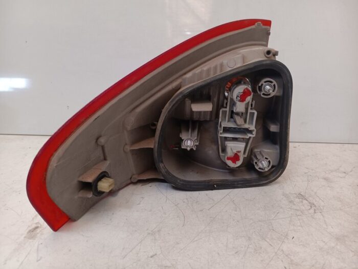 Piloto trasero derecho Ford Mondeo IV 2008