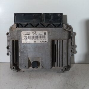 Centralita motor UCE Opel Astra H GTC 2006 diésel