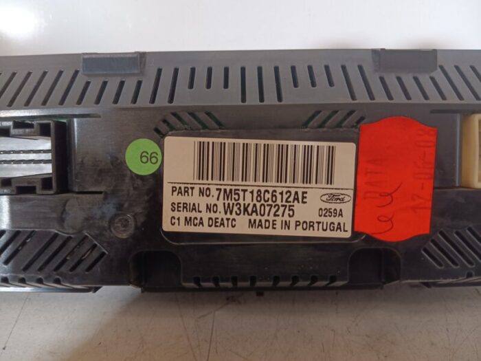 Mando climatizador Ford Focus C-MAX 2004