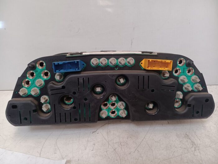 Cuadro instrumentos Peugeot 306 2001 diésel
