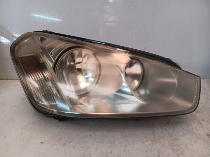 Faro derecho Ford Focus C-MAX 2004