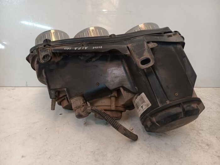 Faro derecho Alfa Romeo 159 2010