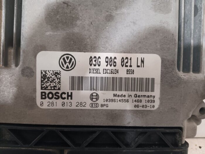 Centralita motor UCE Seat Toledo III (5P2) 1.9 TDI BXE 2006 diésel