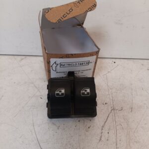 Mando elevalunas delantero izquierdo Iveco Daily furgón 2014 nuevo