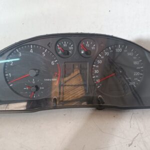 Cuadro de instrumentos Audi A4 (8D2, B5) 1998 gasolina