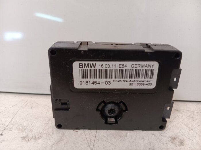 Módulo amplificador de antena BMW X1 2011