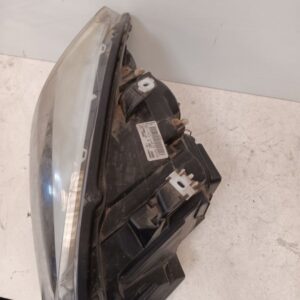 Faro derecho BMW X1 XDRIVE 18D (E84) 2011