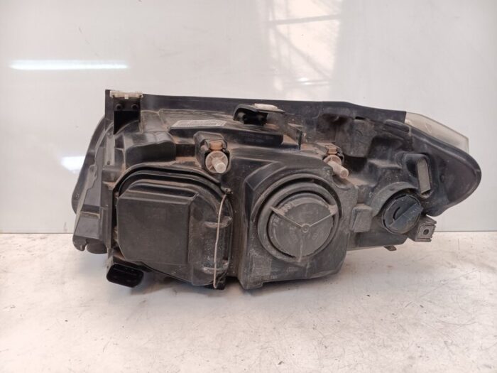 Faro derecho BMW X1 XDRIVE 18D (E84) 2011