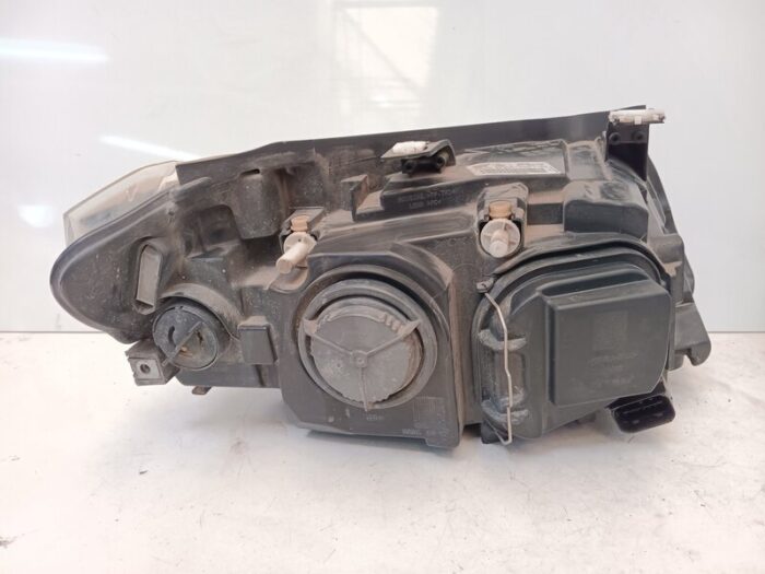 Faro izquierdo BMW X1 XDRIVE 18D (E84) 2011