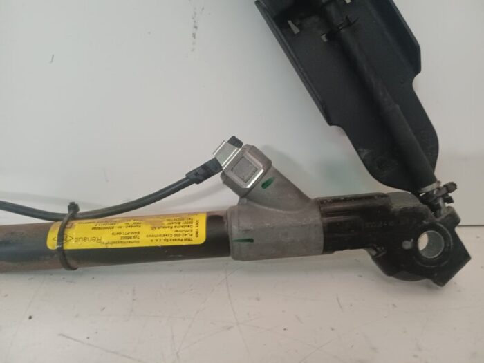 Enganche cinturón delantero derecho Renault Kangoo 2003