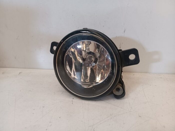FARO ANTINIEBLA IZQUIERDO BMW X1