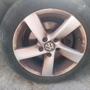 Llanta VW Passat Variant 2014